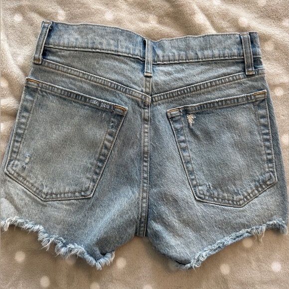 GAP Denim Jean Shorts Cheeky Short Distressed - Picture 2 of 5